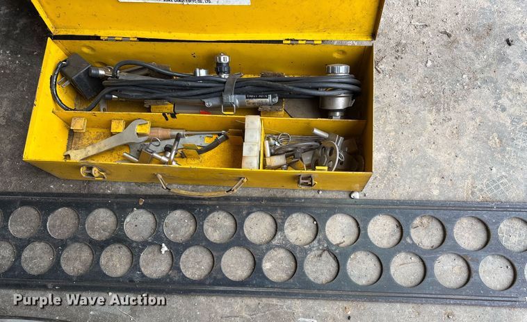 image for item EJ7604 Tools