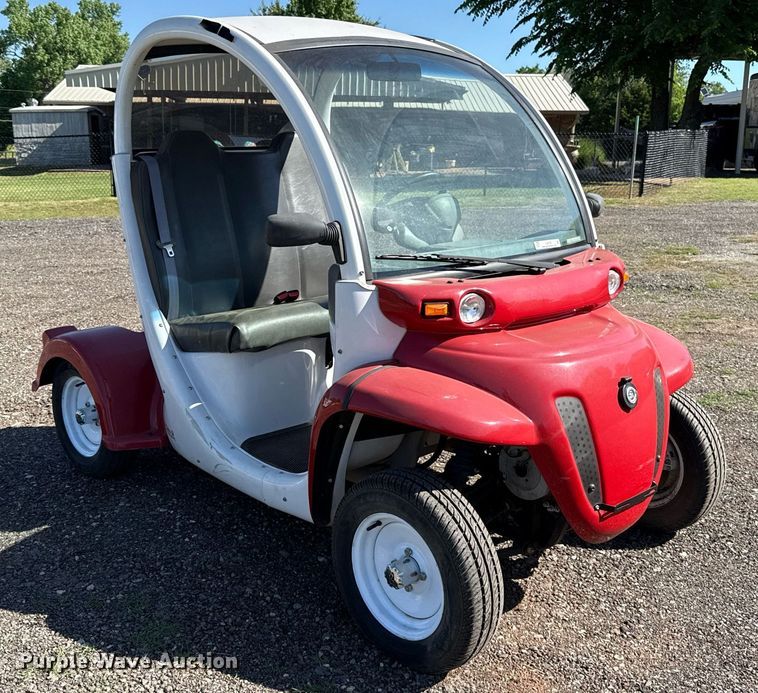 image for item EJ8783 2009 GEM E2 utility vehicle