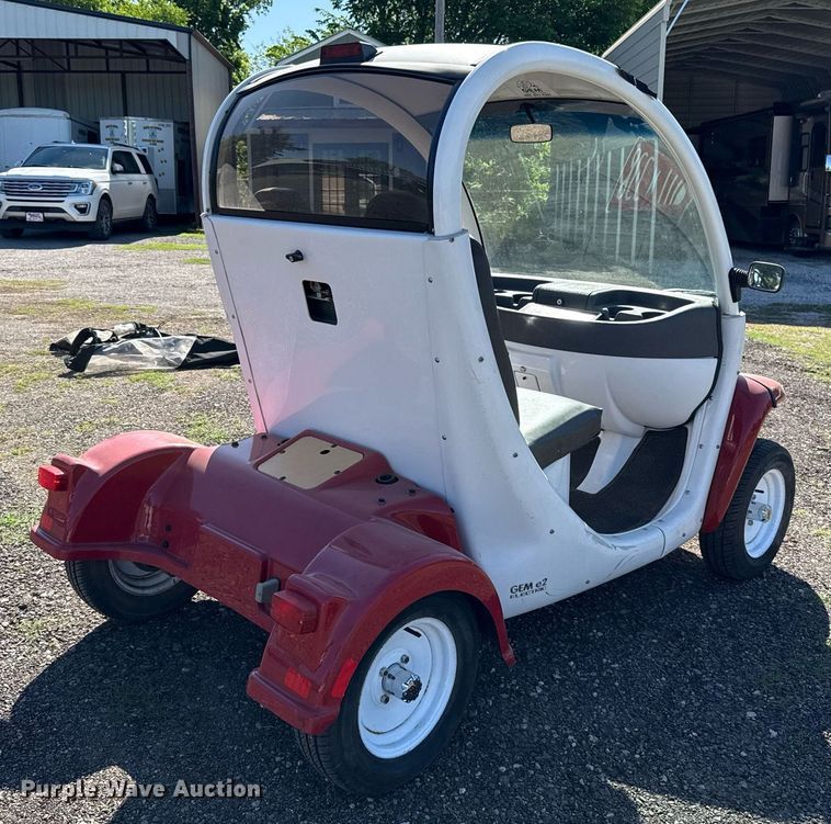 image for item EJ8783 2009 GEM E2 utility vehicle