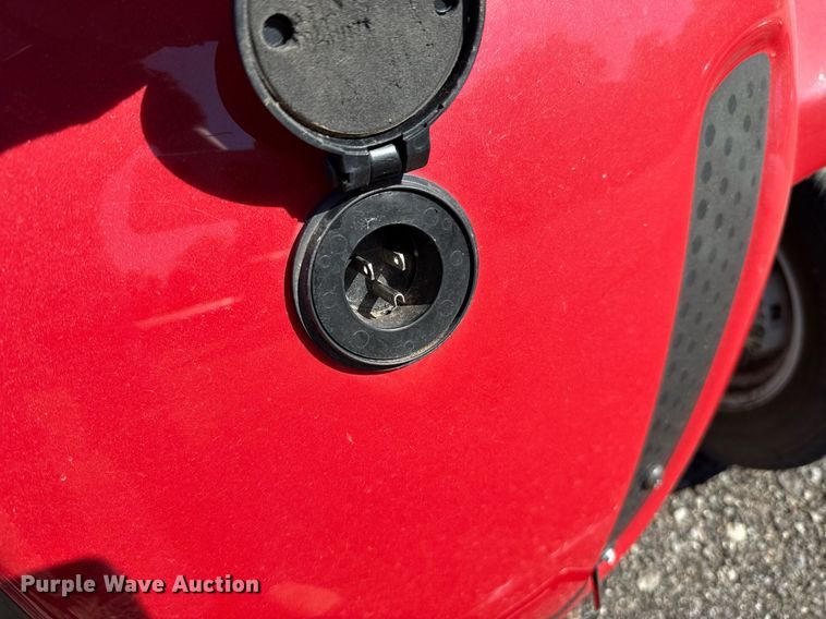 image for item EJ8783 2009 GEM E2 utility vehicle