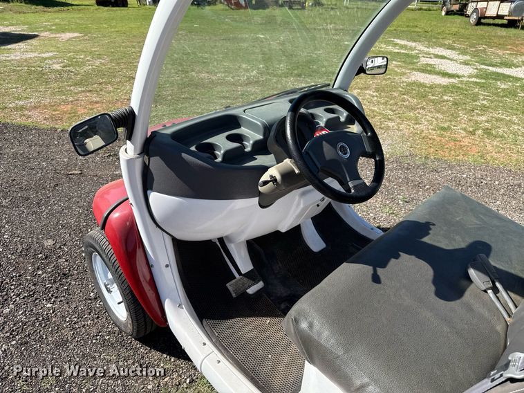 image for item EJ8783 2009 GEM E2 utility vehicle