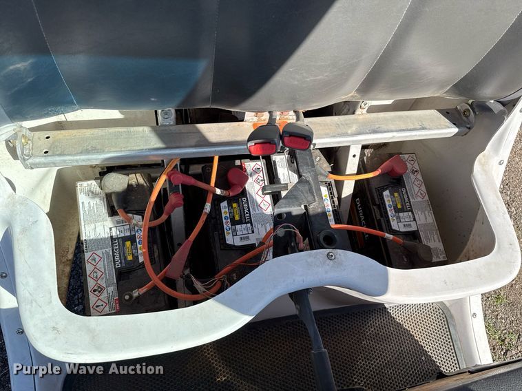 image for item EJ8783 2009 GEM E2 utility vehicle