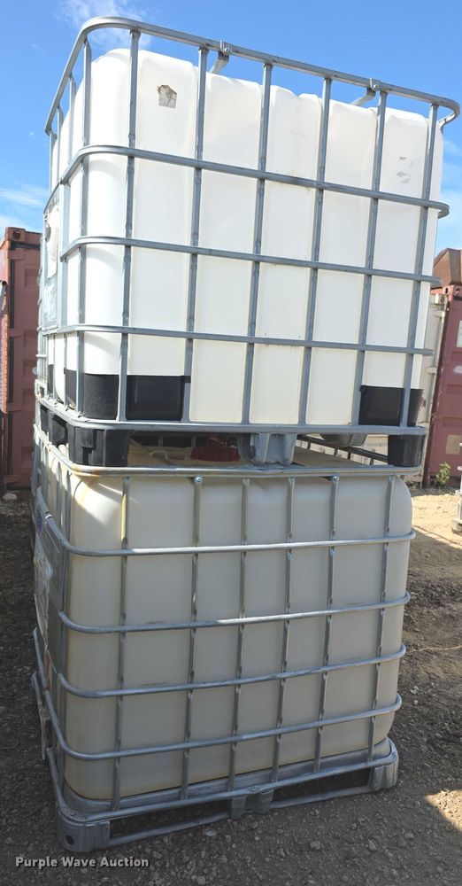 image for item EK5443 (12) poly totes