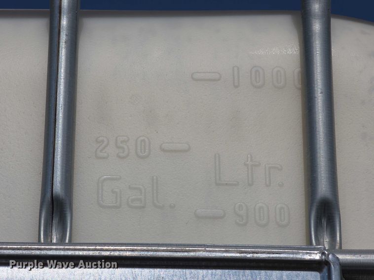 image for item EK5443 (12) poly totes