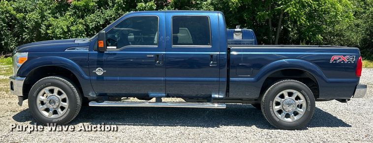 image for item EK8157 2014 Ford F250 Super Duty Lariat Crew Cab pickup truck