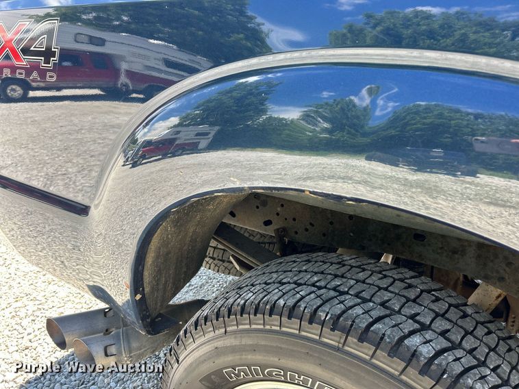 image for item EK8157 2014 Ford F250 Super Duty Lariat Crew Cab pickup truck