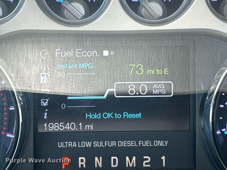 image for item EK8157 2014 Ford F250 Super Duty Lariat Crew Cab pickup truck