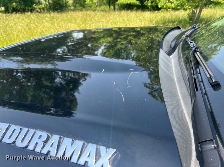 image for item EK8211 2019 Chevrolet Silverado 3500HD High Country  Crew Cab pickup truck