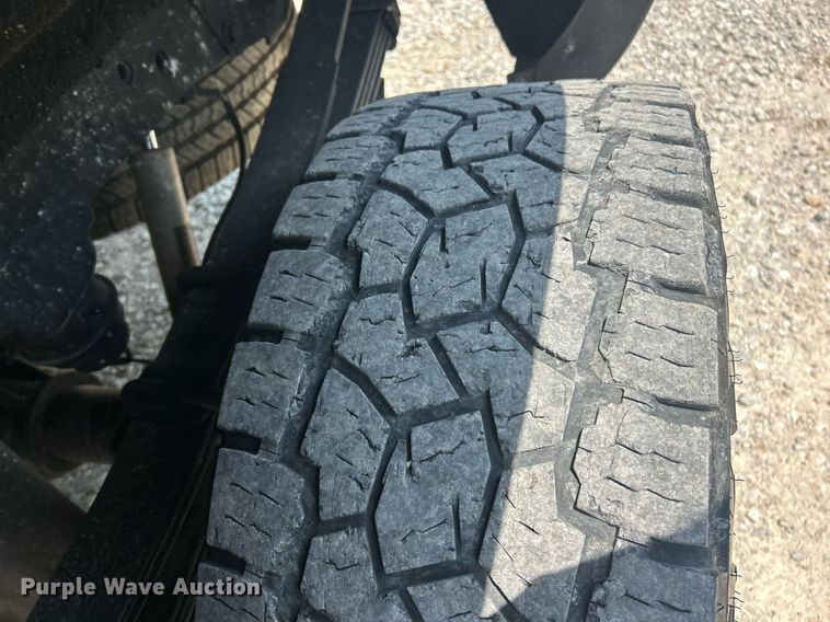 image for item EK8211 2019 Chevrolet Silverado 3500HD High Country  Crew Cab pickup truck