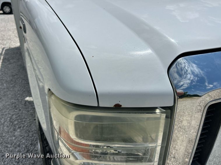 image for item EK8258 2011 Ford E350 Super Duty utility van