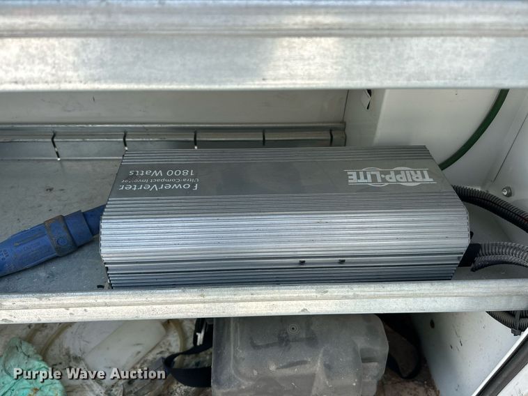 image for item EK8258 2011 Ford E350 Super Duty utility van