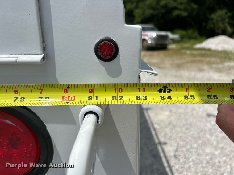 image for item EK8258 2011 Ford E350 Super Duty utility van