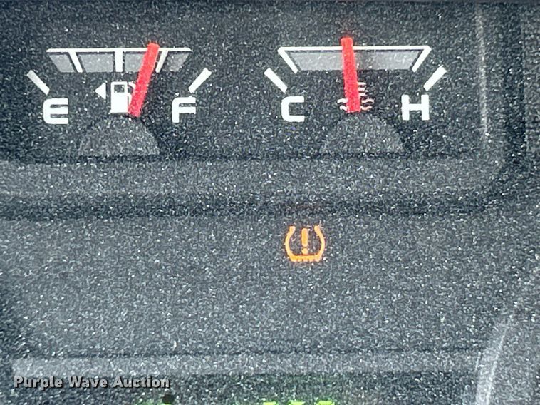 image for item EK8258 2011 Ford E350 Super Duty utility van