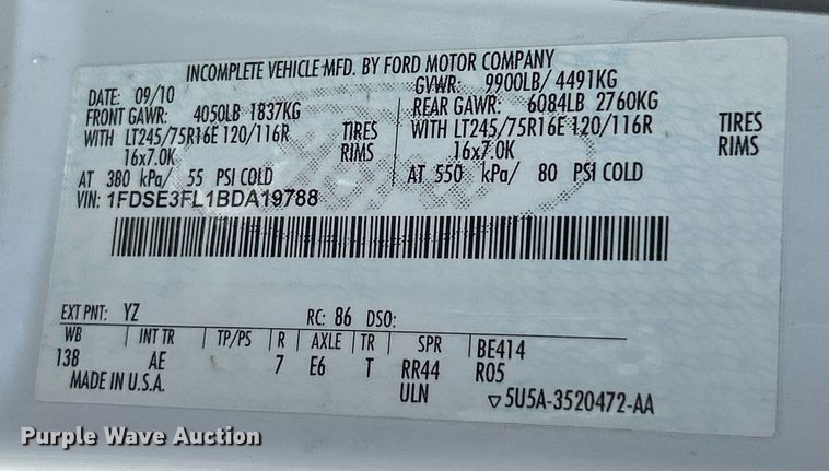 image for item EK8258 2011 Ford E350 Super Duty utility van