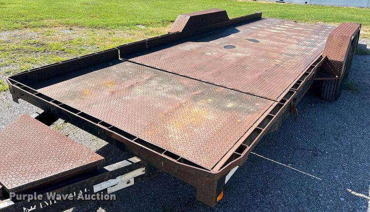 image for item EK8278 2003 Imperial tilt deck utility trailer