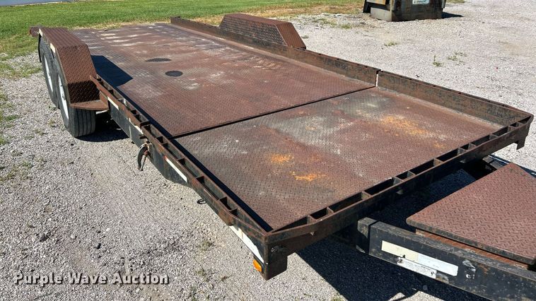 image for item EK8278 2003 Imperial tilt deck utility trailer