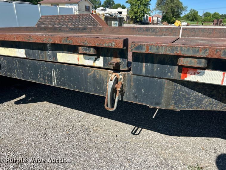 image for item EK8278 2003 Imperial tilt deck utility trailer