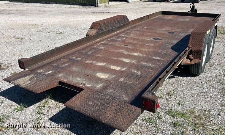 image for item EK8278 2003 Imperial tilt deck utility trailer