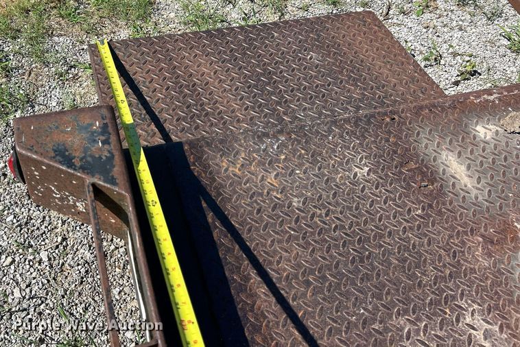 image for item EK8278 2003 Imperial tilt deck utility trailer