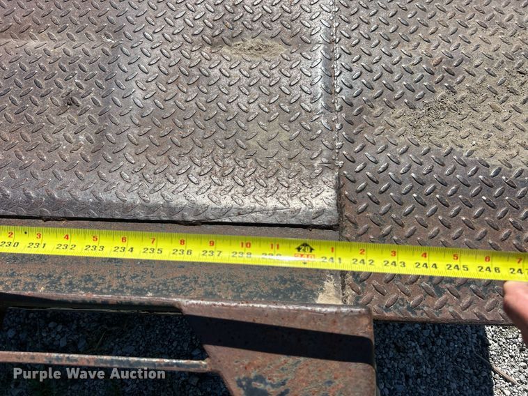 image for item EK8278 2003 Imperial tilt deck utility trailer