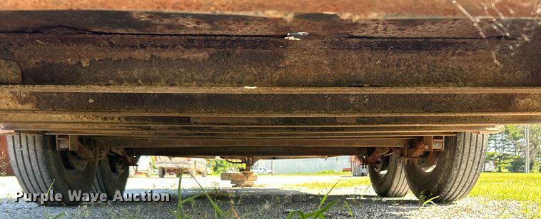 image for item EK8278 2003 Imperial tilt deck utility trailer