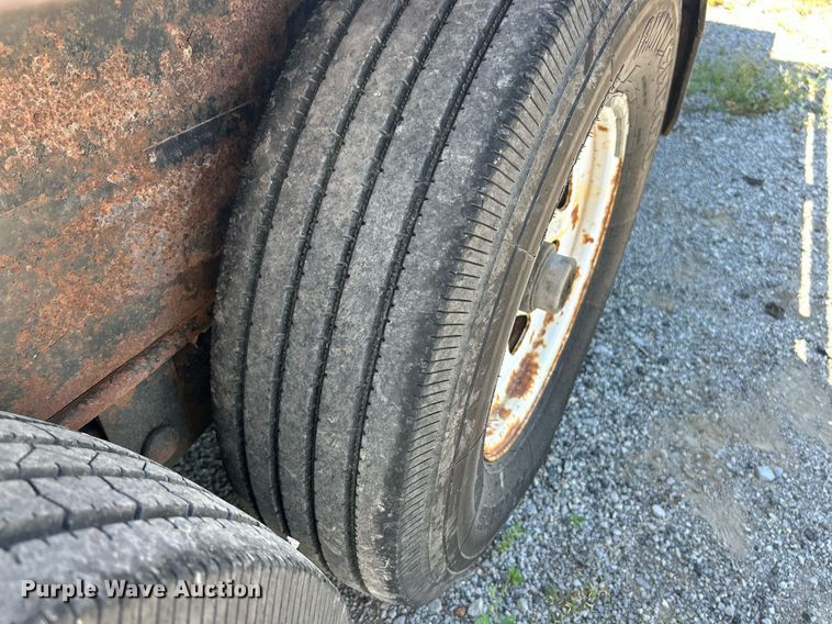 image for item EK8278 2003 Imperial tilt deck utility trailer