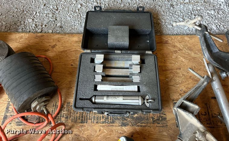 image for item EK8279 Pipe tools