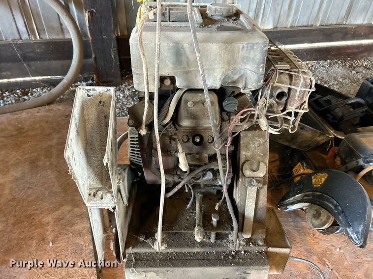 image for item EK8281 Tools