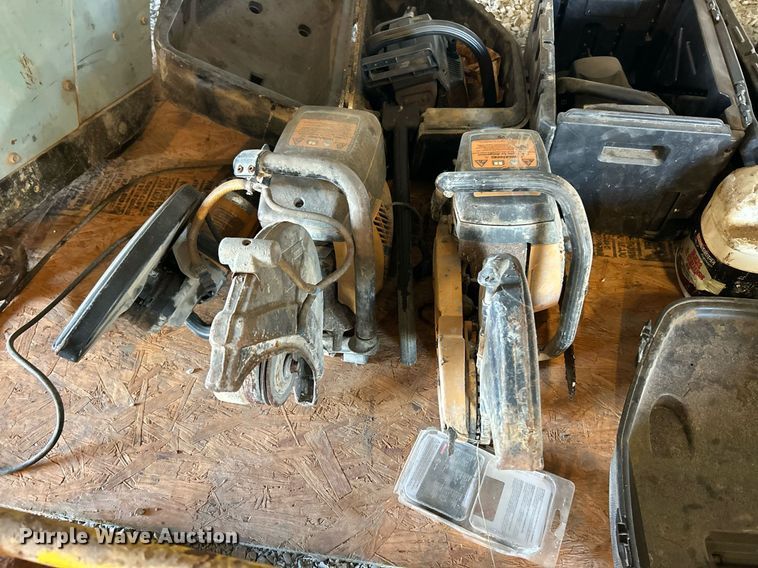 image for item EK8281 Tools