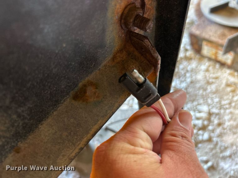 image for item EK8283 SnowEx (2) SnowEx spreaders