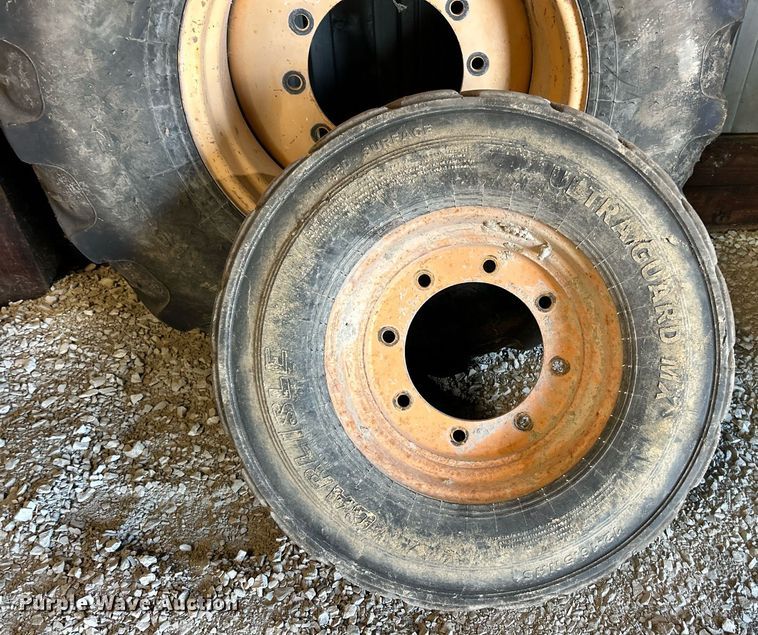 image for item EK8284 (2) tires and wheels