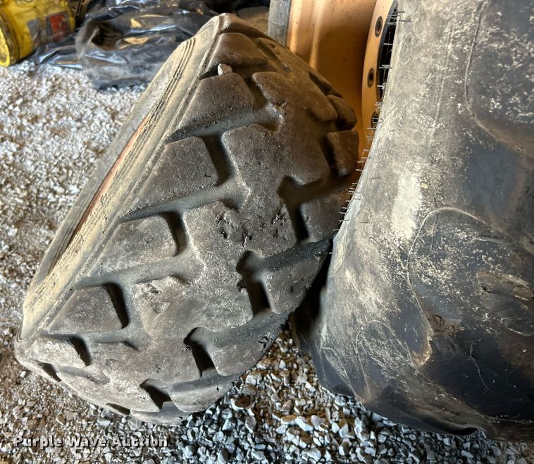 image for item EK8284 (2) tires and wheels