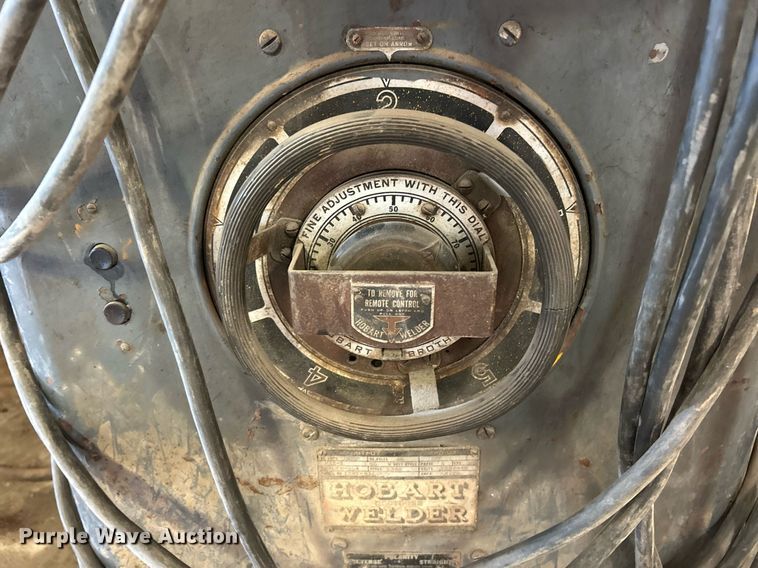 image for item EK8289 Hobart RS-304 welder