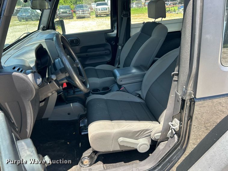 image for item EK8308 2007 Jeep Wrangler SUV