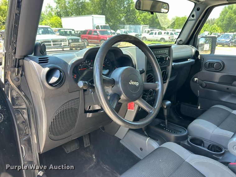 image for item EK8308 2007 Jeep Wrangler SUV