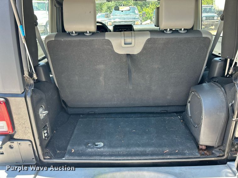 image for item EK8308 2007 Jeep Wrangler SUV