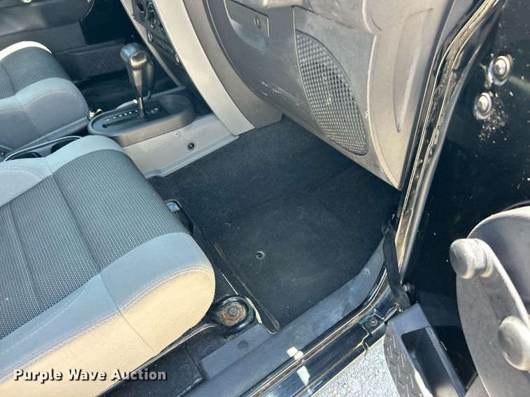 image for item EK8308 2007 Jeep Wrangler SUV