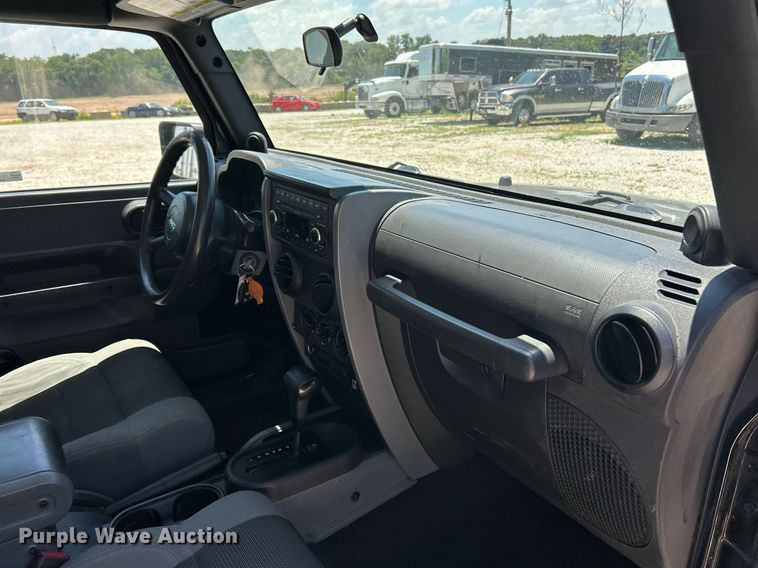 image for item EK8308 2007 Jeep Wrangler SUV