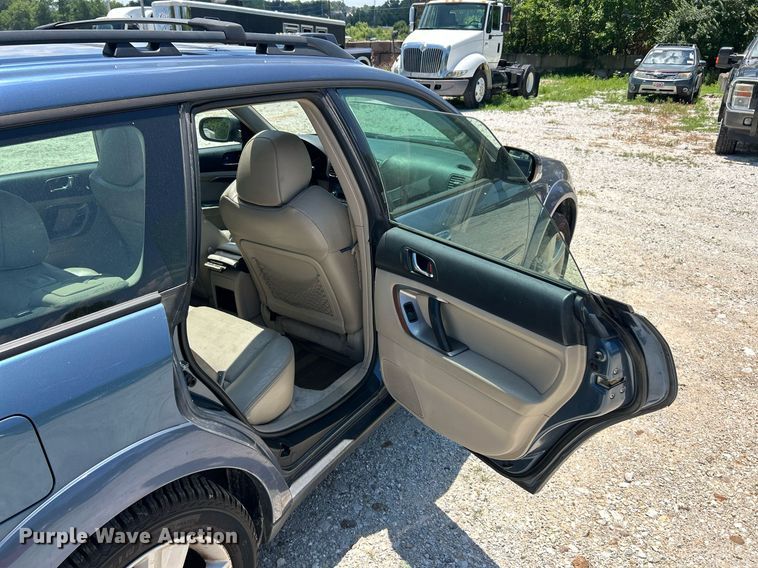 image for item EK8309 2006 Subaru Outback XT SUV