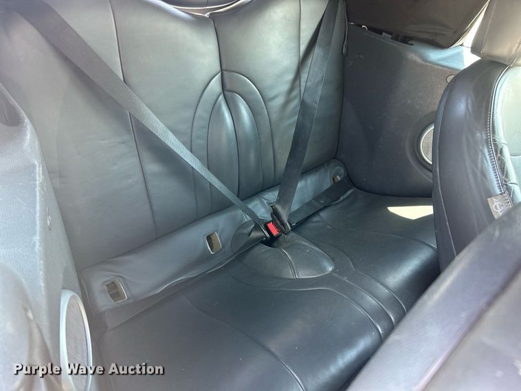 image for item EK8310 2005 Mini Cooper convertible