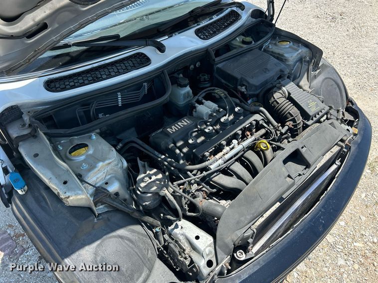 image for item EK8310 2005 Mini Cooper convertible