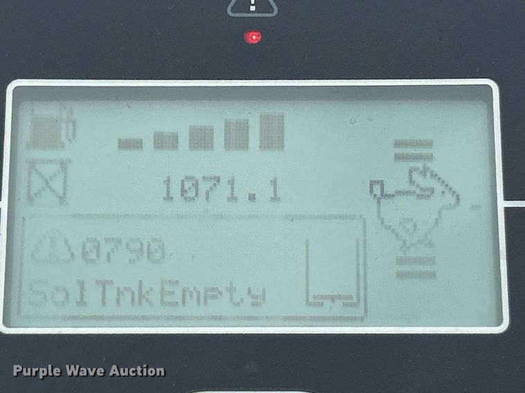 image for item EK8333 Tennant T20 floor scrubber