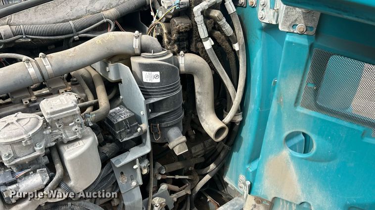 image for item EK8333 Tennant T20 floor scrubber