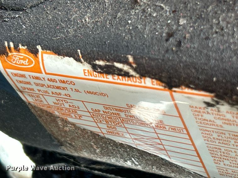 image for item EK8334 1993 Ford F450 Super Duty rollback truck