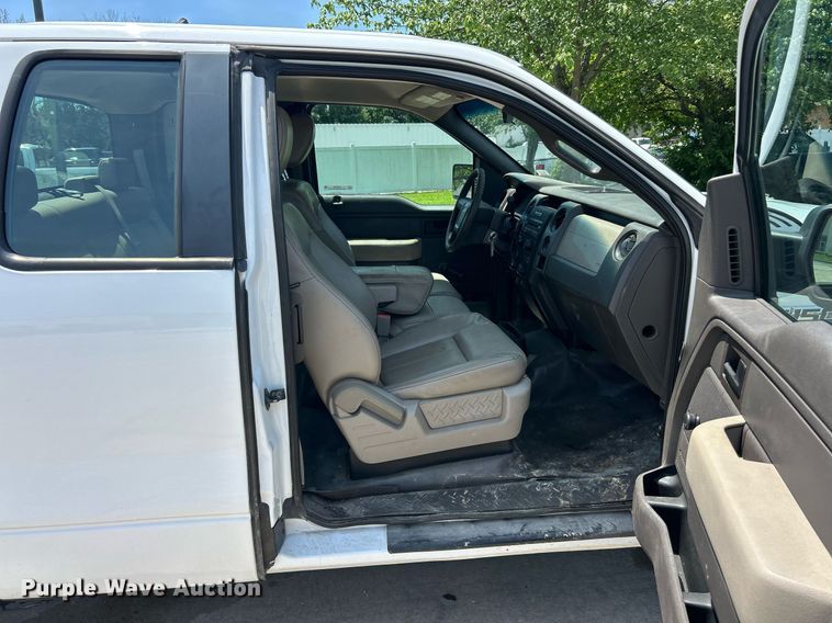 image for item EK8339 2009 Ford F150 XL SuperCab pickup truck