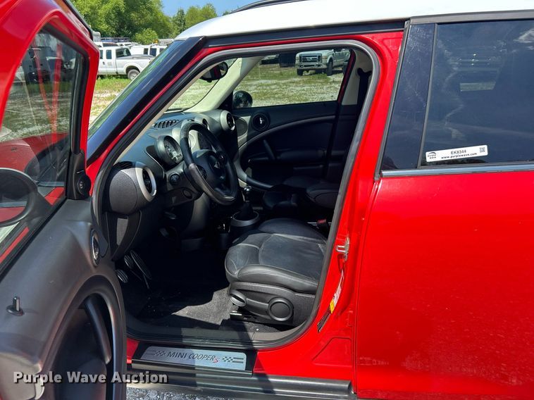 image for item EK8344 2011 Mini Cooper S 