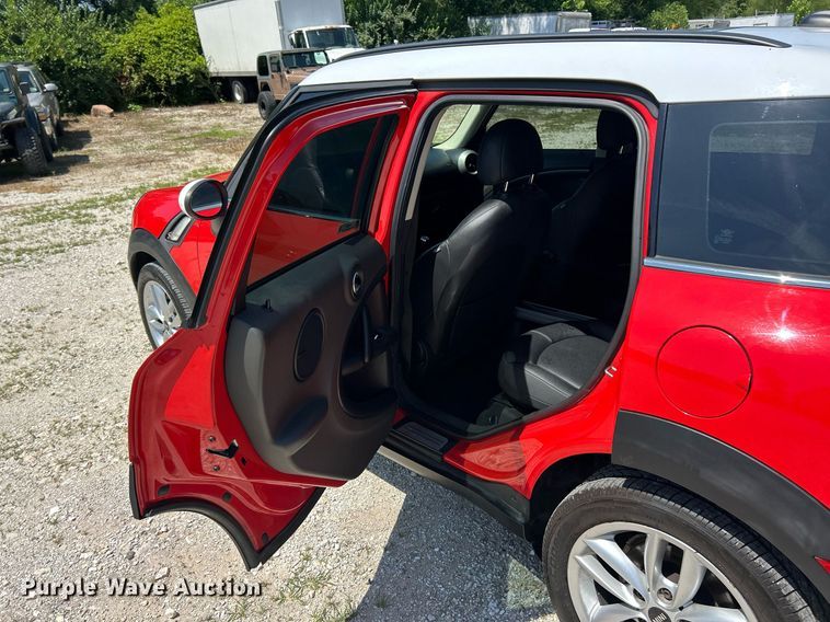 image for item EK8344 2011 Mini Cooper S 