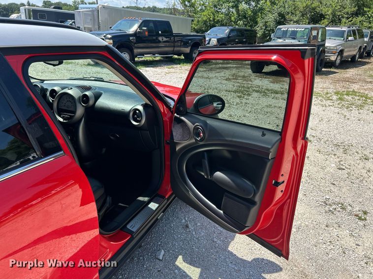 image for item EK8344 2011 Mini Cooper S 