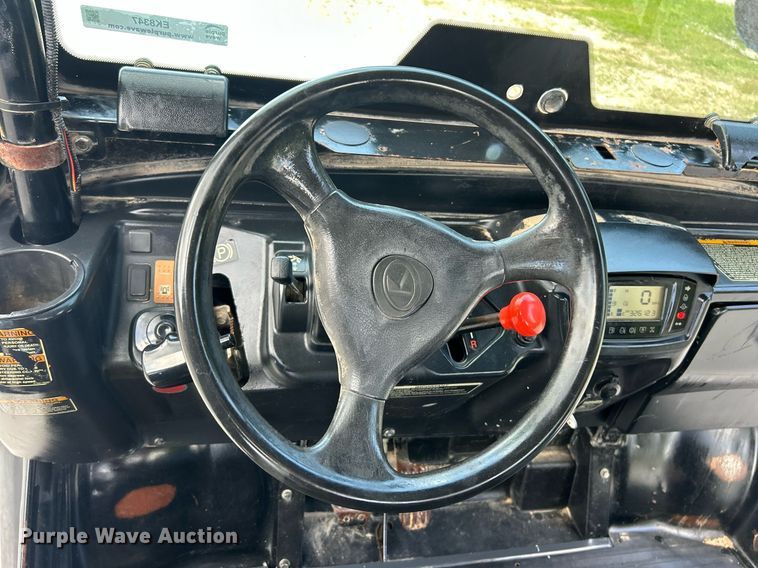 image for item EK8347 2017 Kubota RTV X1140 utility vehicle