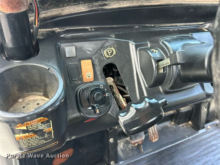 image for item EK8347 2017 Kubota RTV X1140 utility vehicle